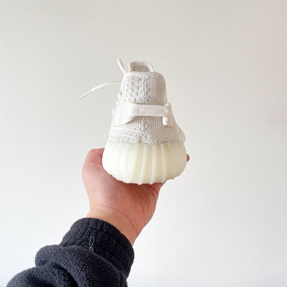 Yeezy 350 V2 Bone - Picture 5 of 15